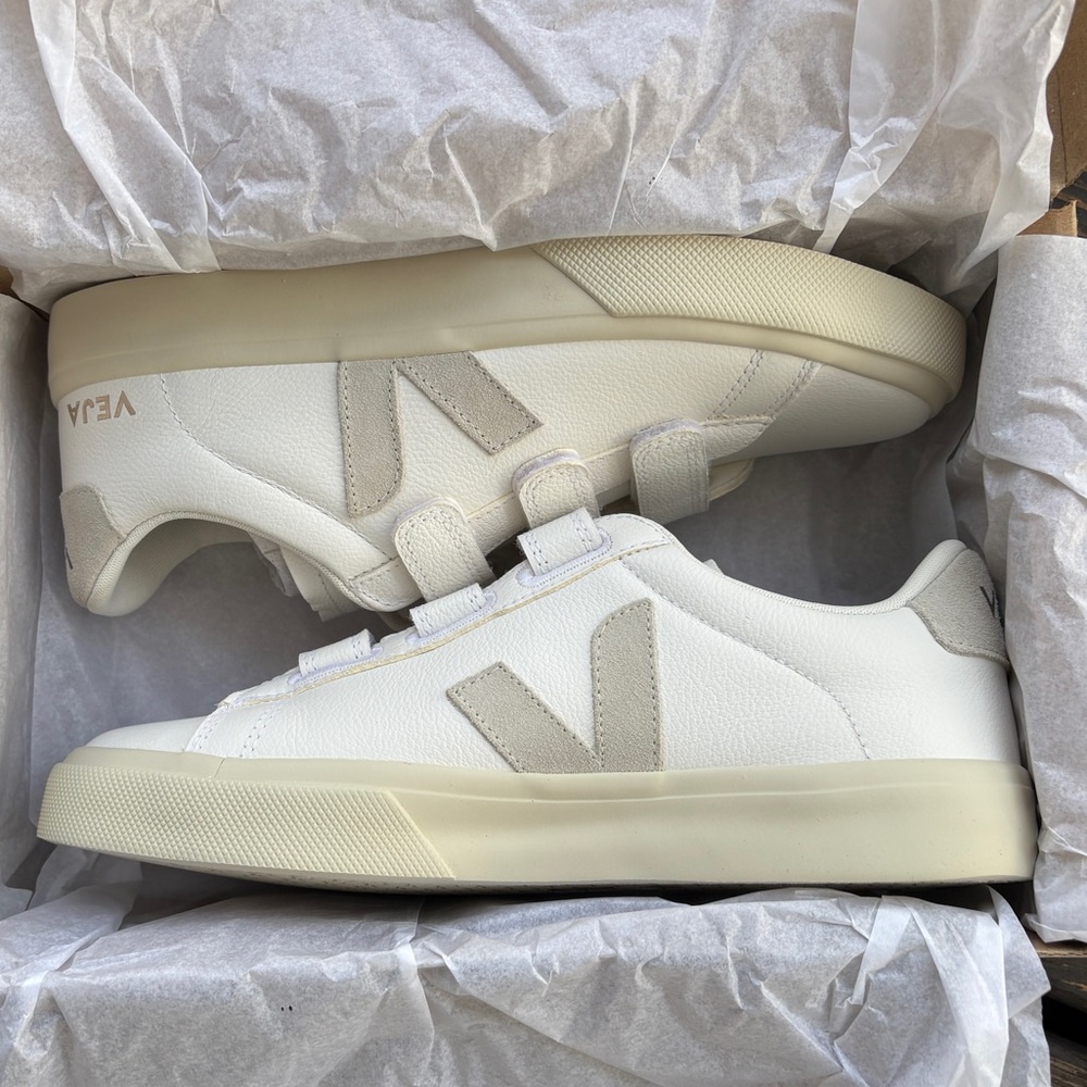 Veja Velcro Sneakers Recife Logo Chromefree Leather extra white sz9 eur40 NIB